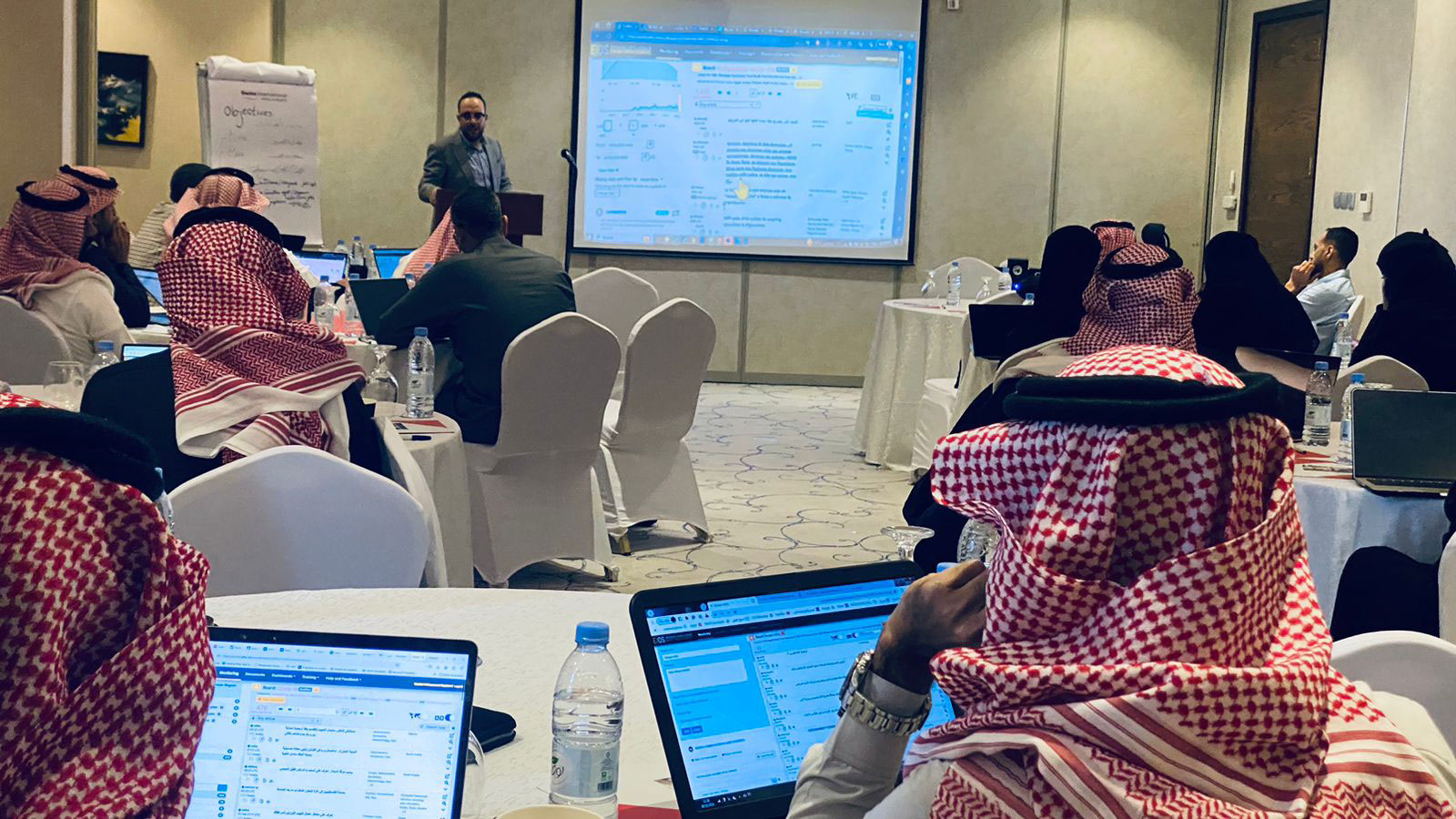 Participants listen to a WHO expert during one of the training sessions. Photo credit: WHO/M. Fawzy