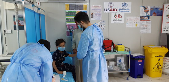 health-workers-mobile-clinic