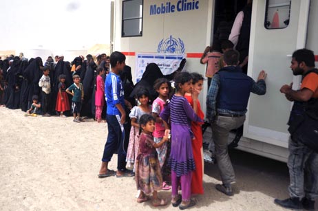 WHO has deployed 8 mobile clinics to the Anbar governorate, 3 of these serve IDPs in Amiriyat Al-Fallujah. Every day, more than 500 people are examined.