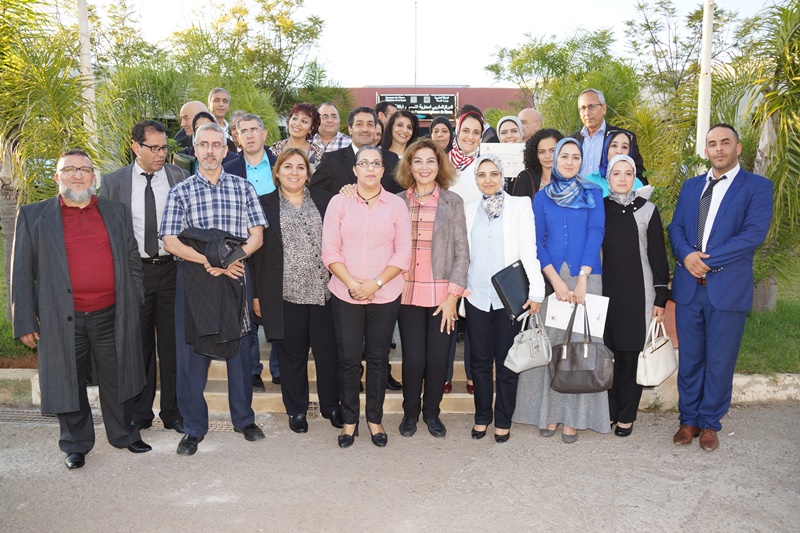 La photo nous montre les participants au séminaire-atelier de formation