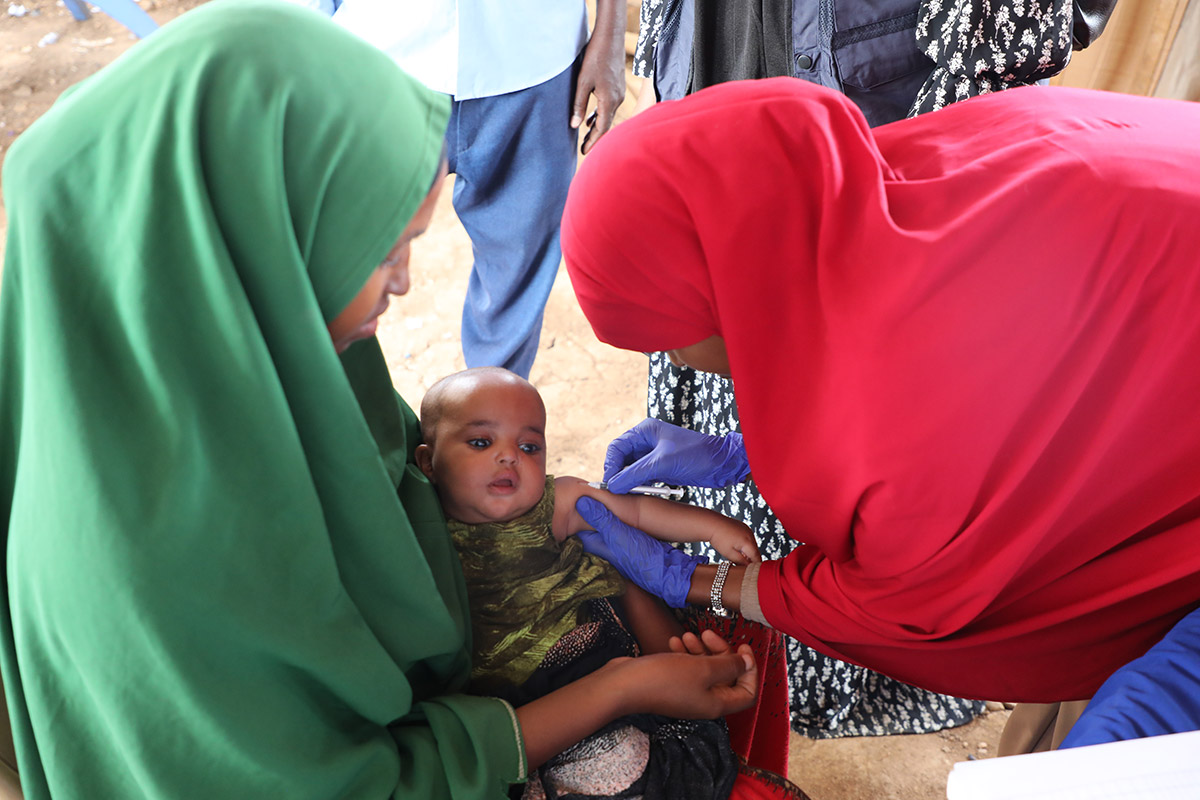 Layla’s journey to vaccinate her son during The Big Catch-up in Somalia 