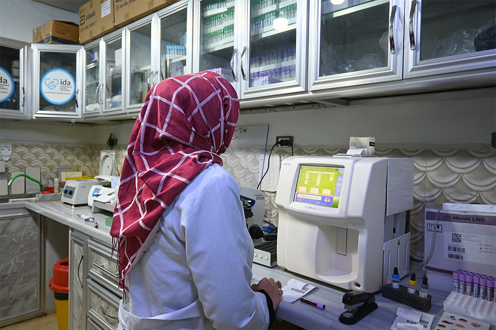 The Independent Doctors Association (IDA)-managed Bab al Salama Surgical Hospital’s testing lab within the main hospital. Photo credit: WHO/Mrinalini Santhanam