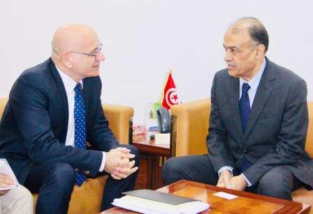 Rencontre du Dr Yves Souteyrand, Représentant de l’Organisation mondiale de la Santé en Tunisie avec le Dr Abdel Raouf Cherif,  Ministre de la Santé