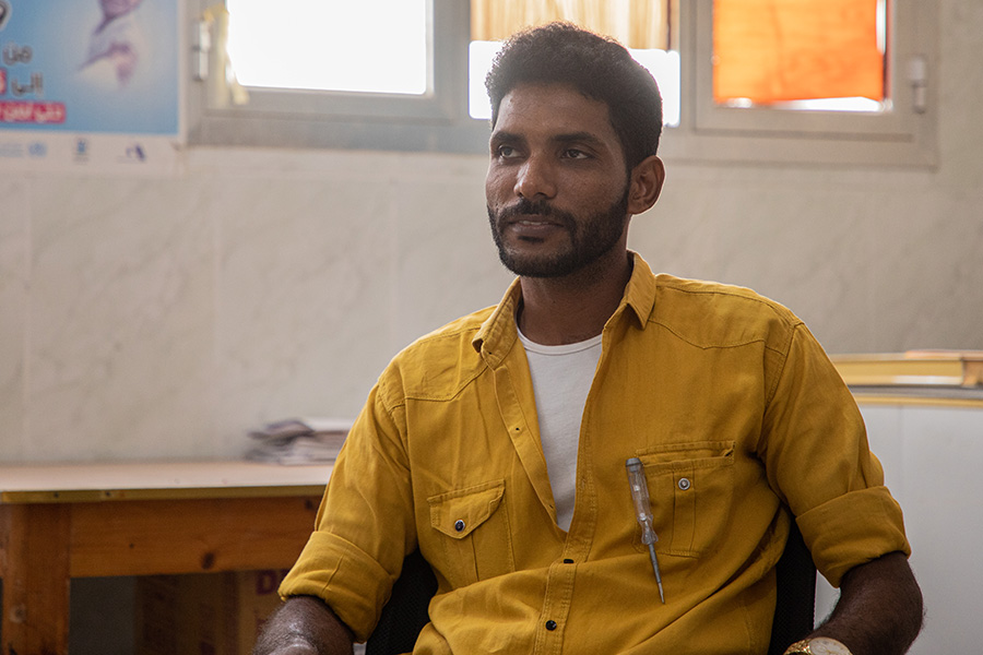 Maintenance technician Mr Ahmed Ali during the training session. Photo credit: WHO