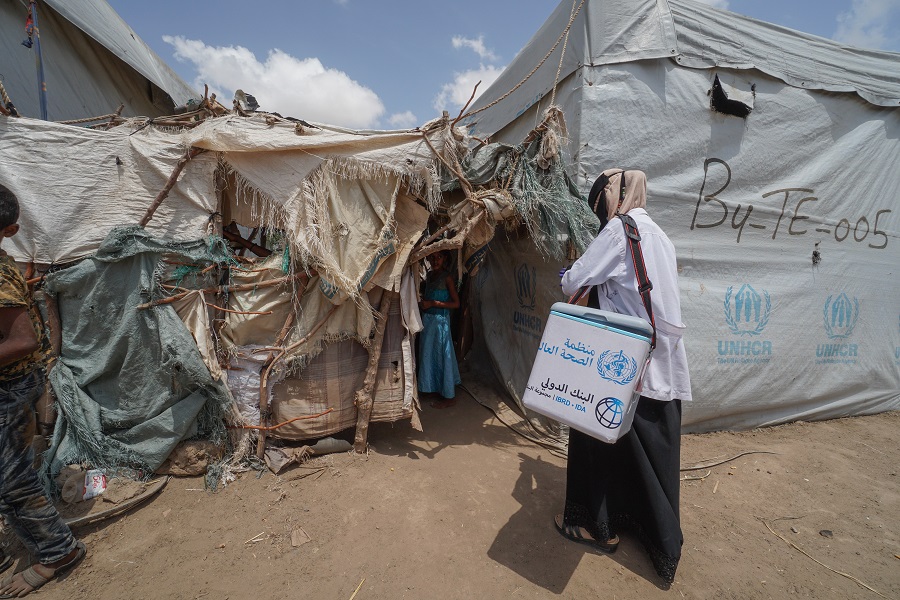 sometimes-_vaccinators-in-yemen-reach-the-end-of-a-long-and-difficult-road-only-to-continue-on-foot-for-hours_more